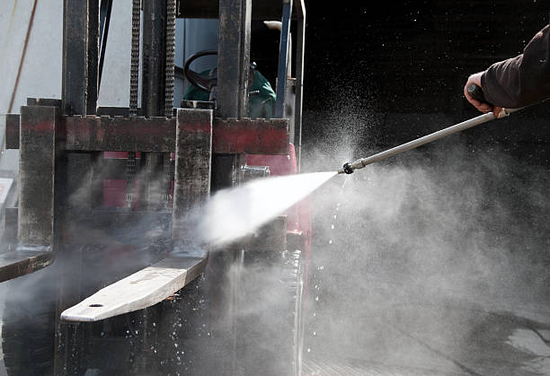 Why Choose Our Certified Pressure Washing Experts for Your Project Needs in Pamplico, SC?